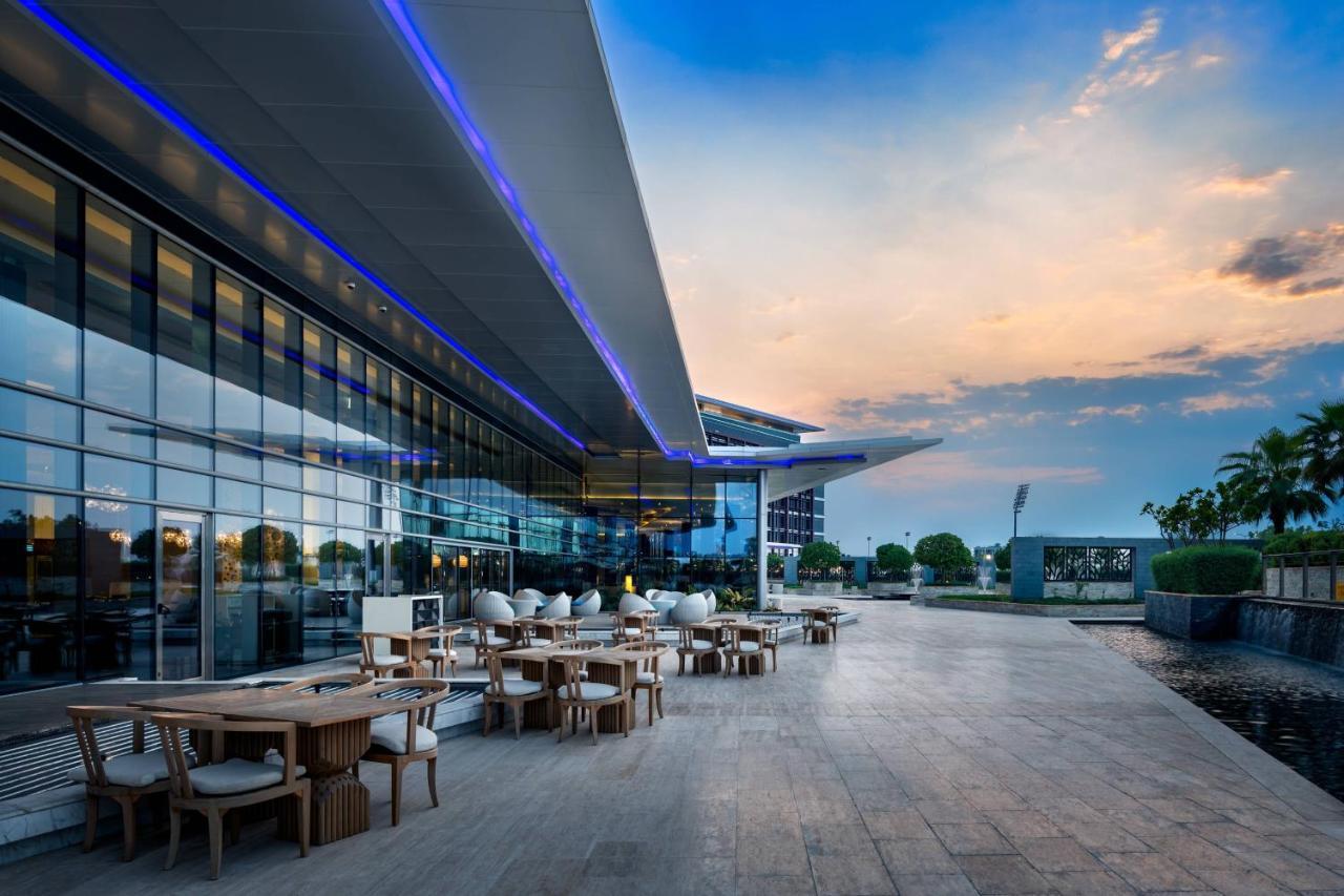 Marriott Al Forsan, Hotel 5*