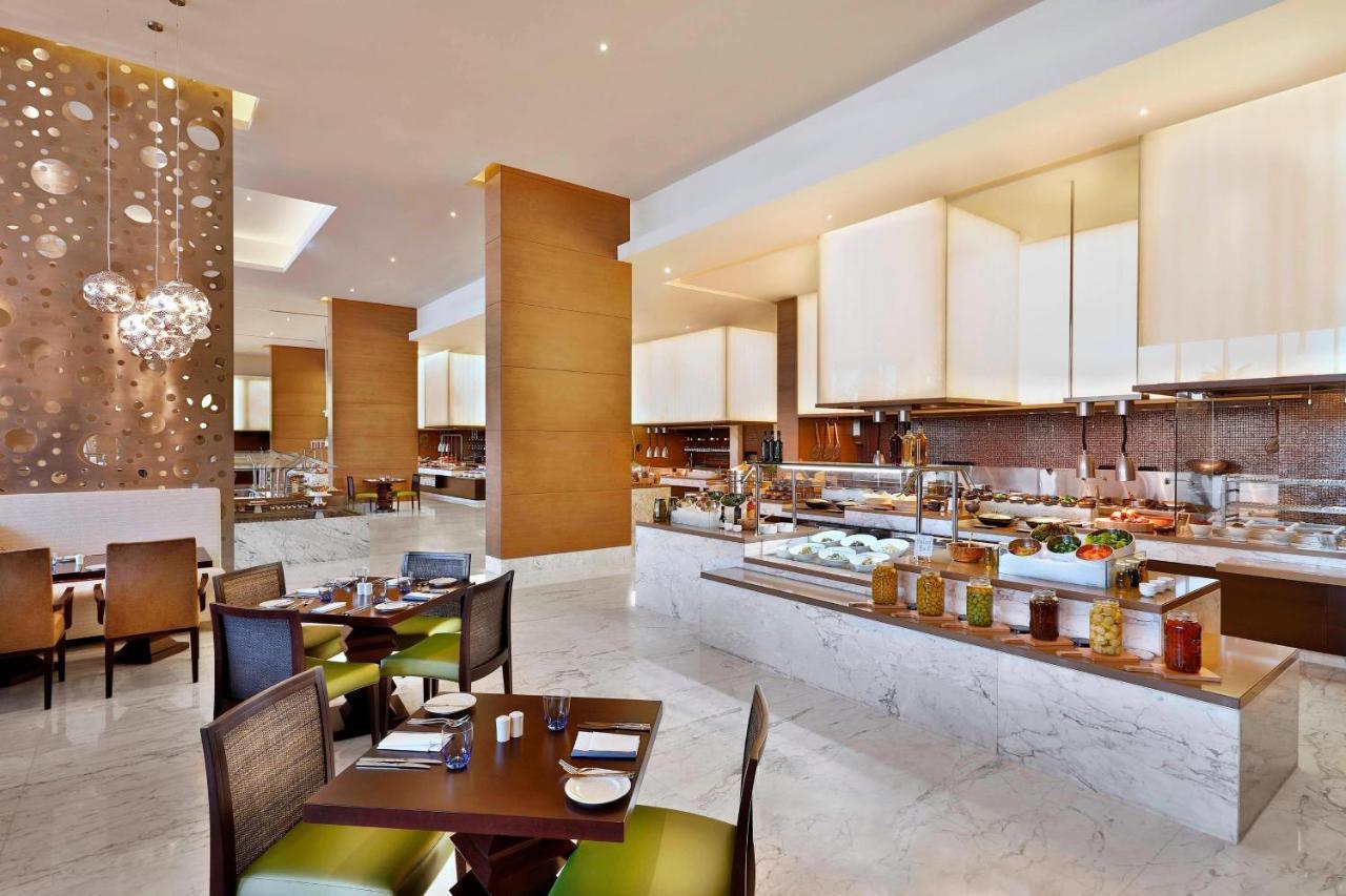Hotel Marriott Al Forsan, 5*